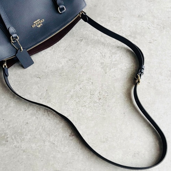 Authentic Coach Tatum Carryall Bag in Midnight / Oxblood / Gold Hardware - Picture 6 of 12